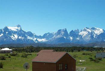 Hosteria Lago Tyndall Torres del Paine National Park Extérieur photo