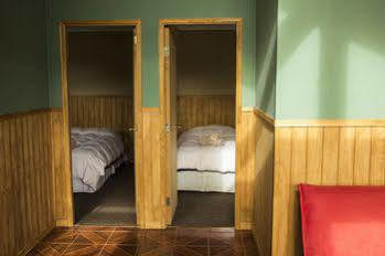 Hosteria Lago Tyndall Torres del Paine National Park Extérieur photo
